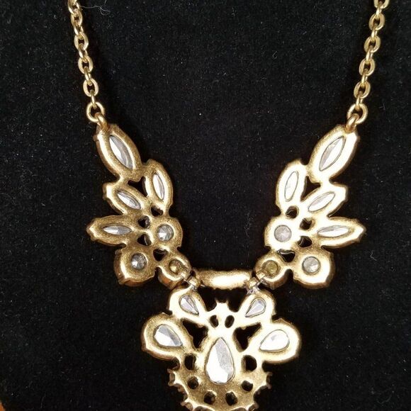 J Crew Gorgeous Statement Clear Rhinestone Necklace - Picture 3 of 10